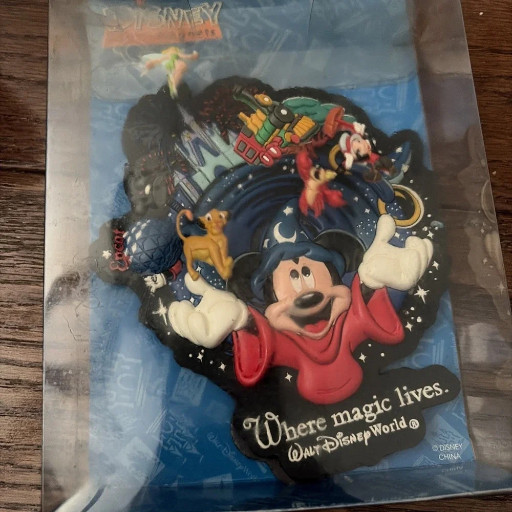 RARE –‎ DISNEY 3D MAGNET WORLD DISNEY WORD 
